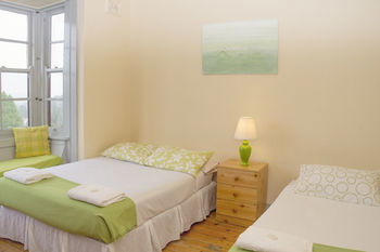 Katoomba Mountain Lodge - Mackay Tourism 2