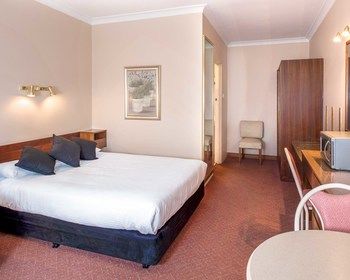 Echo Point Discovery Motel - Mackay Tourism 18