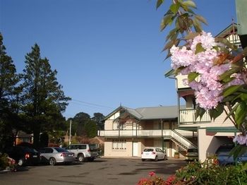 The 3 Explorers Motel - Mackay Tourism 8