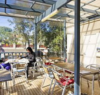 Cambridge Lodge - Hostel/Backpacker - Mackay Tourism