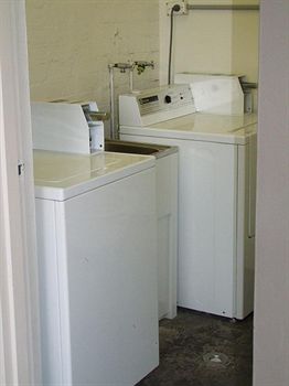 Cambridge Lodge - Hostel/Backpacker - Mackay Tourism 2