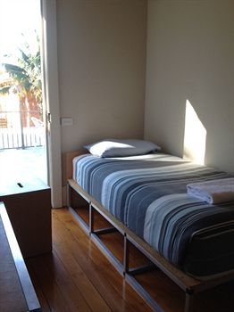 Cambridge Lodge - Hostel/Backpacker - Mackay Tourism 4