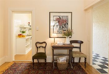 Admiral Collingwood Lodge - Mackay Tourism 24