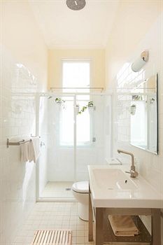 Admiral Collingwood Lodge - Mackay Tourism 1