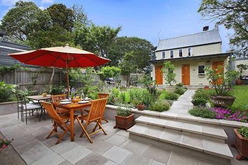 Admiral Collingwood Lodge - Mackay Tourism 11