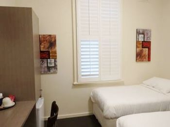 Naughtons Parkville Hotel - Mackay Tourism 5