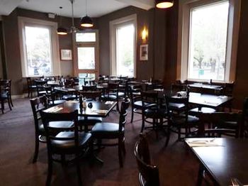 Naughtons Parkville Hotel - Mackay Tourism 14