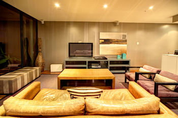 ACD Apartments - Mackay Tourism 2