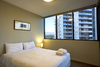 ACD Apartments - Mackay Tourism 12