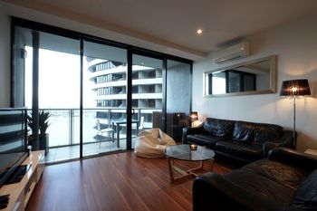 ACD Apartments - Mackay Tourism 33