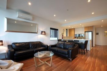 ACD Apartments - Mackay Tourism 34