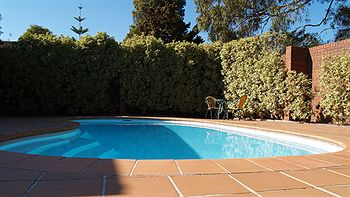 Nunawading Motor Inn - Mackay Tourism 25