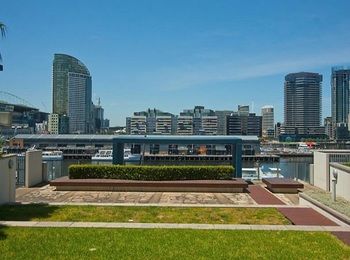 Accent Accommodation At Docklands Melbourne - Mackay Tourism 1