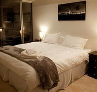 Melbourne Holiday Apartments at McCrae Docklands - Mackay Tourism