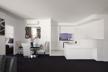 The Sebel Melbourne Docklands - Mackay Tourism 1