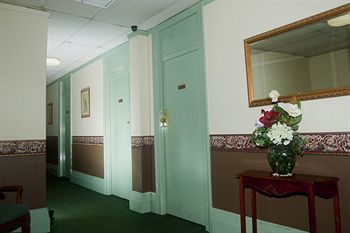 Hotel Gosford - Mackay Tourism 15