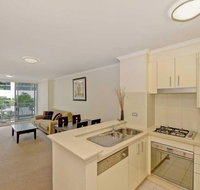 Astra Apartments Chatswood - Mackay Tourism