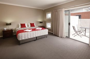 Everton Apartments - Mackay Tourism 12
