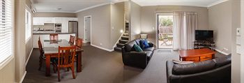 Everton Apartments - Mackay Tourism 16