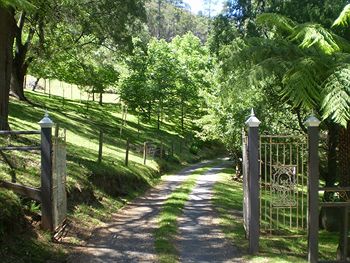 Brentwood Accommodation - Mackay Tourism 1