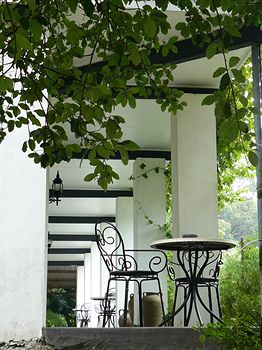 Brentwood Accommodation - Mackay Tourism 5