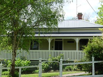 Brentwood Accommodation - Mackay Tourism 10