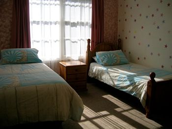 Australian Home Away @ Doncaster Grange Park - Mackay Tourism 2