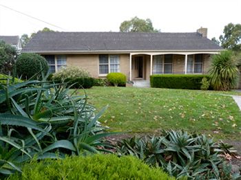 Australian Home Away @ Doncaster Grange Park - Mackay Tourism 9