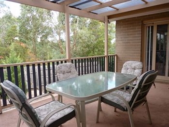 Australian Home Away @ Doncaster Grange Park - Mackay Tourism 19