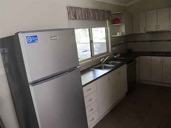 BIG4 Koala Shores Port Stephens Holiday Park - Mackay Tourism 4