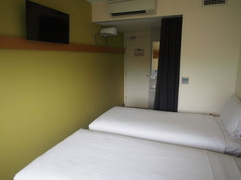 Ibis Budget Sydney Olympic Park - Mackay Tourism 12