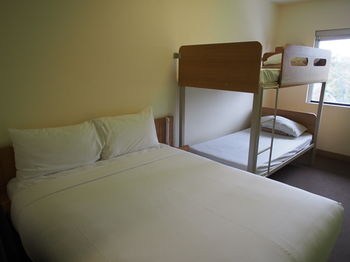 Ibis Budget Sydney Olympic Park - Mackay Tourism 24