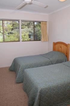 Palm Court Noosa - Mackay Tourism 12