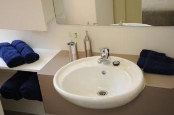Yarra House Campus Summer Stays - Mackay Tourism 2
