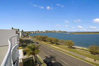 Sandy Shores Luxury Holiday Units - Mackay Tourism 17