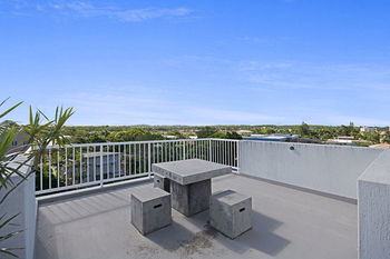 Sandy Shores Luxury Holiday Units - Mackay Tourism 33