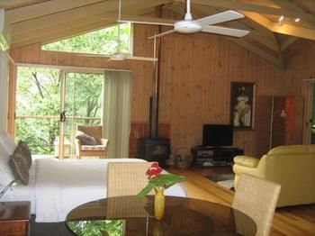 Belle's At Montville - Mackay Tourism 10