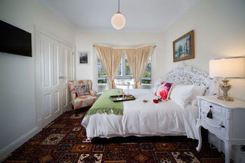 Katoomba Manor - Mackay Tourism 12