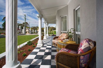 Katoomba Manor - Mackay Tourism 20