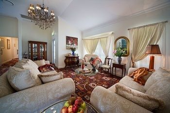 Katoomba Manor - Mackay Tourism 49