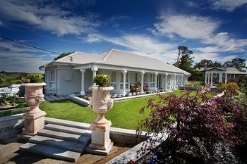 Katoomba Manor - Mackay Tourism 64