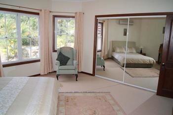 Kingfishers Manor @ Noosa - Mackay Tourism 1