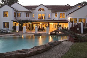 Kingfishers Manor @ Noosa - Mackay Tourism 13
