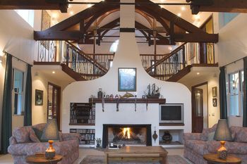 Kingfishers Manor @ Noosa - Mackay Tourism 14
