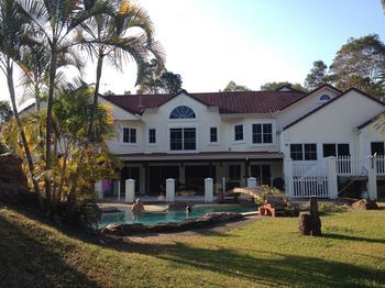 Kingfishers Manor @ Noosa - Mackay Tourism 31