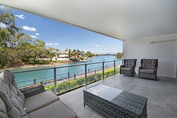 Jacaranda Noosa - Mackay Tourism 48