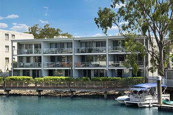 Jacaranda Noosa - Mackay Tourism 57