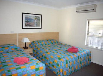 Motel Grande Tamworth - Mackay Tourism 19