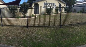 Motel Grande Tamworth - Mackay Tourism 24