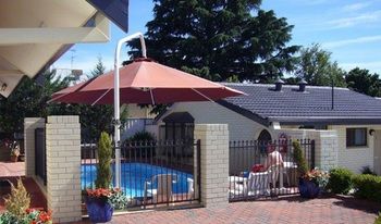 Motel Grande Tamworth - Mackay Tourism 29